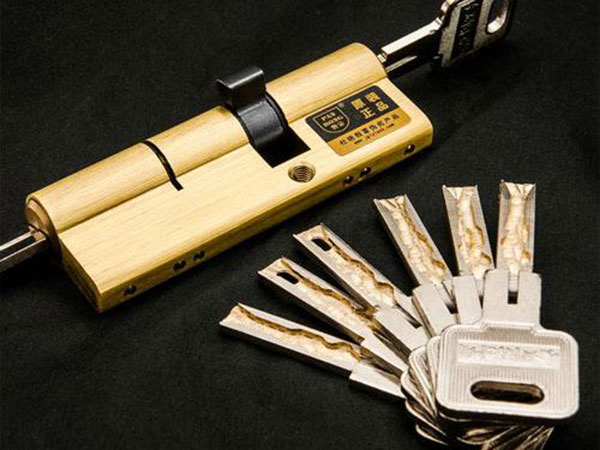 哈巴河24小时上门开锁公司