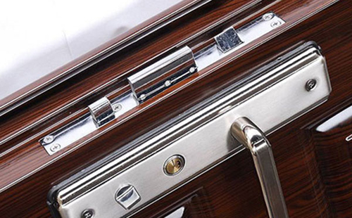 哈巴河24小时上门开锁公司